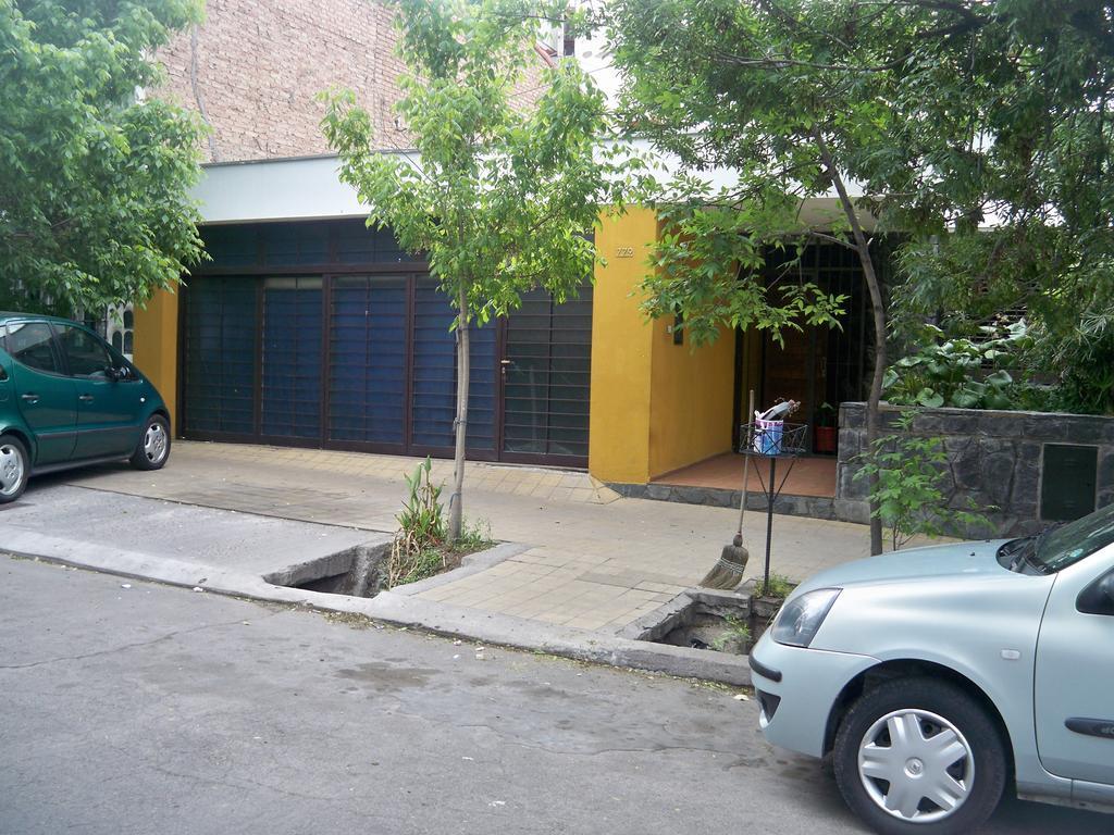 Mi Casa Pensionat Mendoza Exteriör bild
